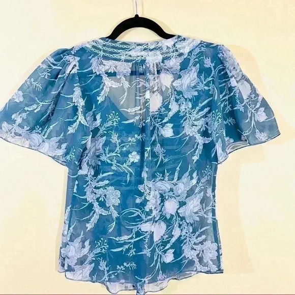 Sartoria Benetton Blue & White Italian Semi-Sheer Tie Short Button Blouse Size S - Picture 9 of 16